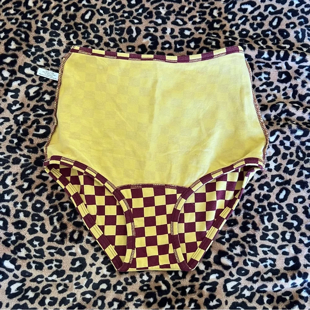 ARQ Set Wide Strap Bralette (M) and High Waisted Underwear (S) Pierrot checkered - Picture 4 of 7